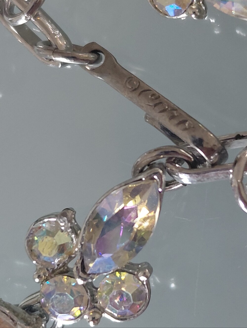 Vintage CORO Signed Aurora Borealis Rhinestone Silver Tone Necklace - Picture 7 of 8